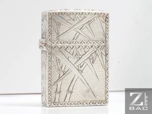 MS 90 - Zippo bạc khối Nhật "Cành trúc quân tử, Rồng thần hạ thế"